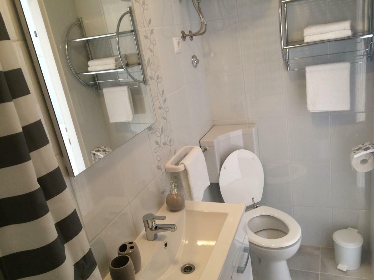 Apartments Nina Omišalj المظهر الخارجي الصورة