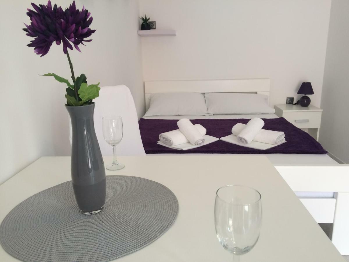 Apartments Nina Omišalj المظهر الخارجي الصورة